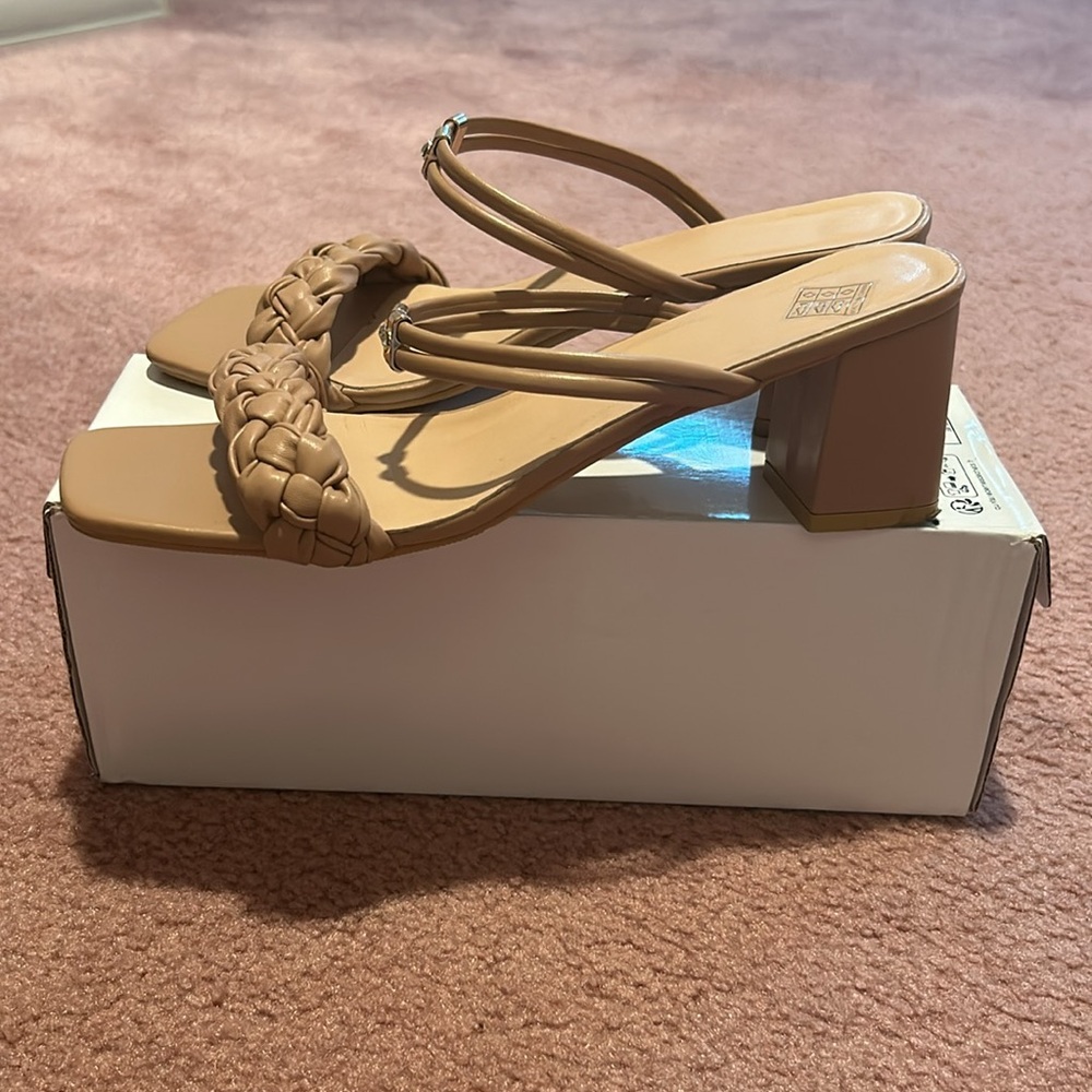 tan block heel - Picture 4 of 5